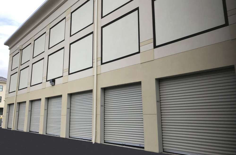 Garage-Style Drive-Up Storage Units: Convenient, Accessible, and Built for Everyday Use